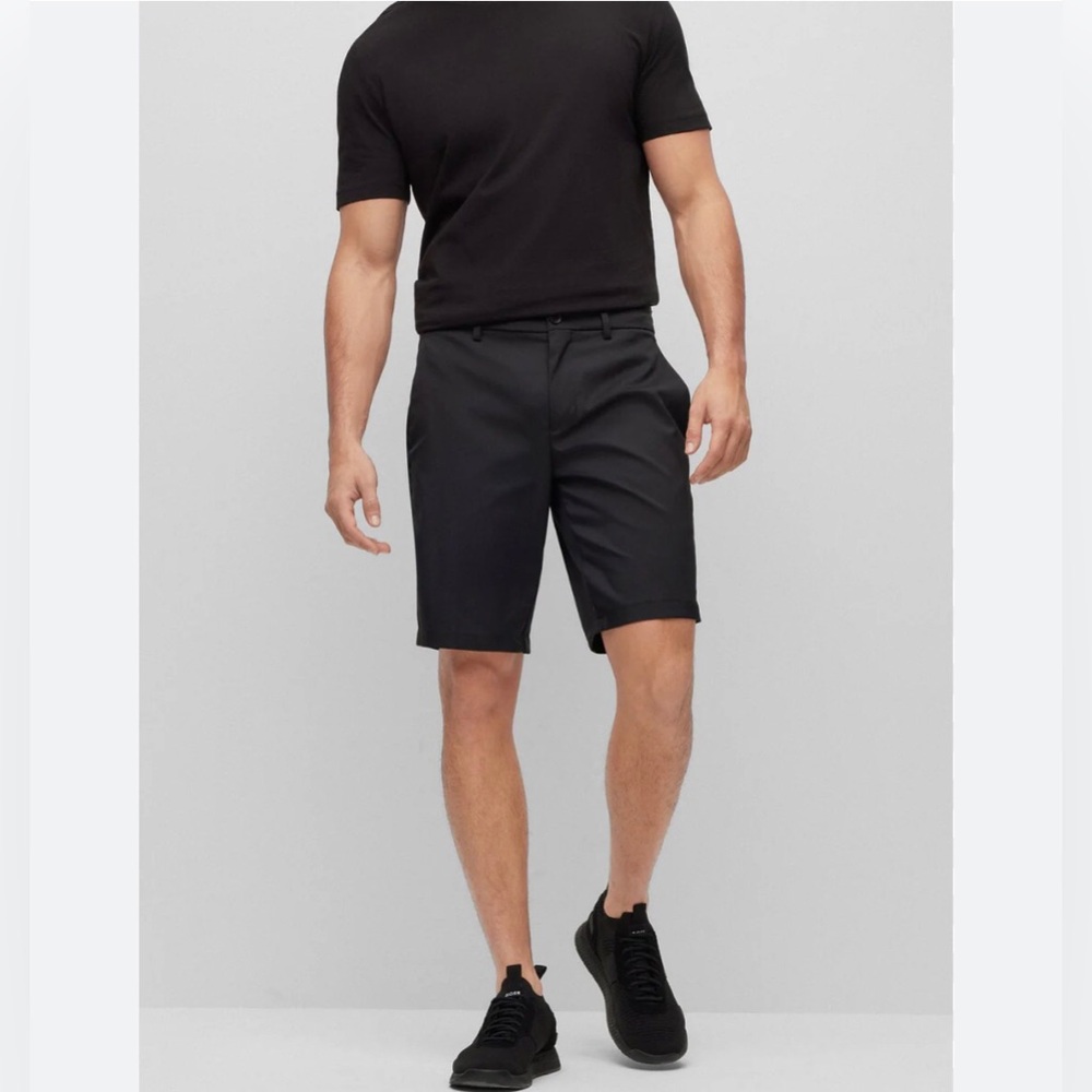 Boss Hugo Boss Hitch Black Flat-Front Men's Shorts 50196230 Golf Green Label